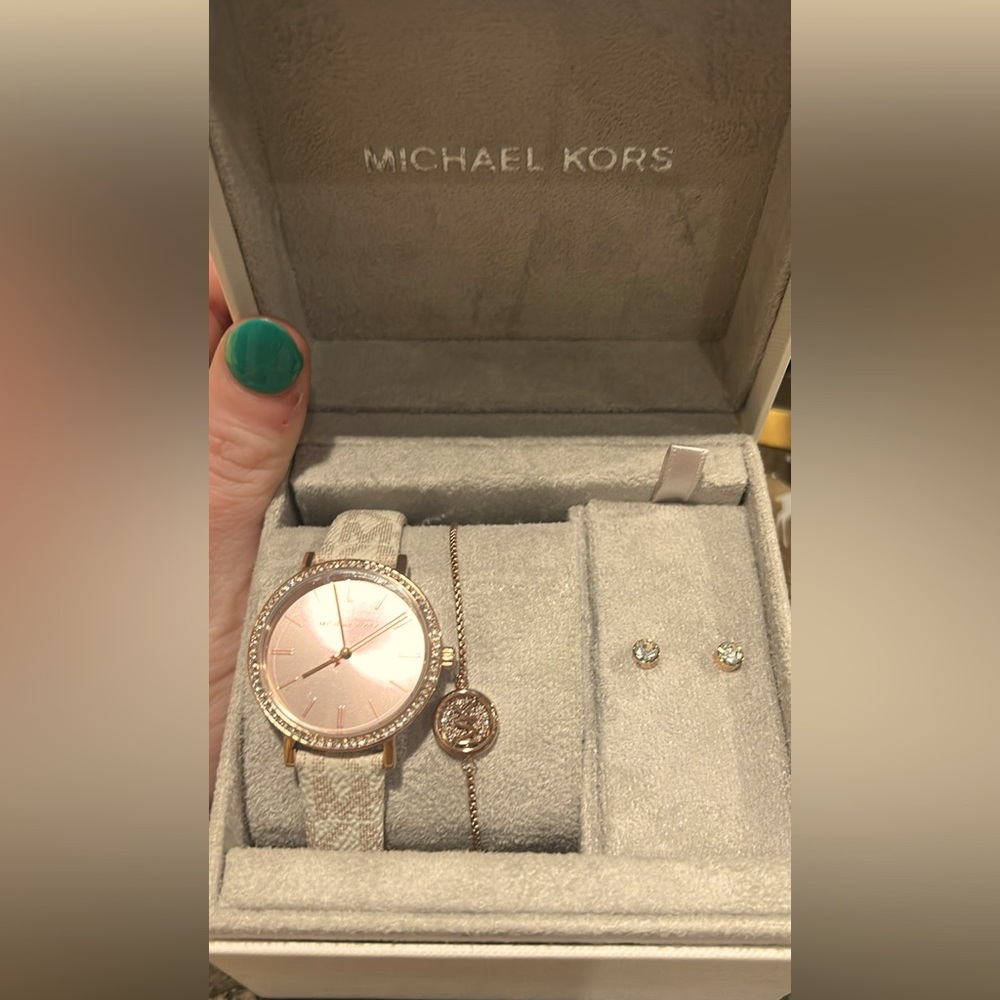 Michael Kors Watch Set